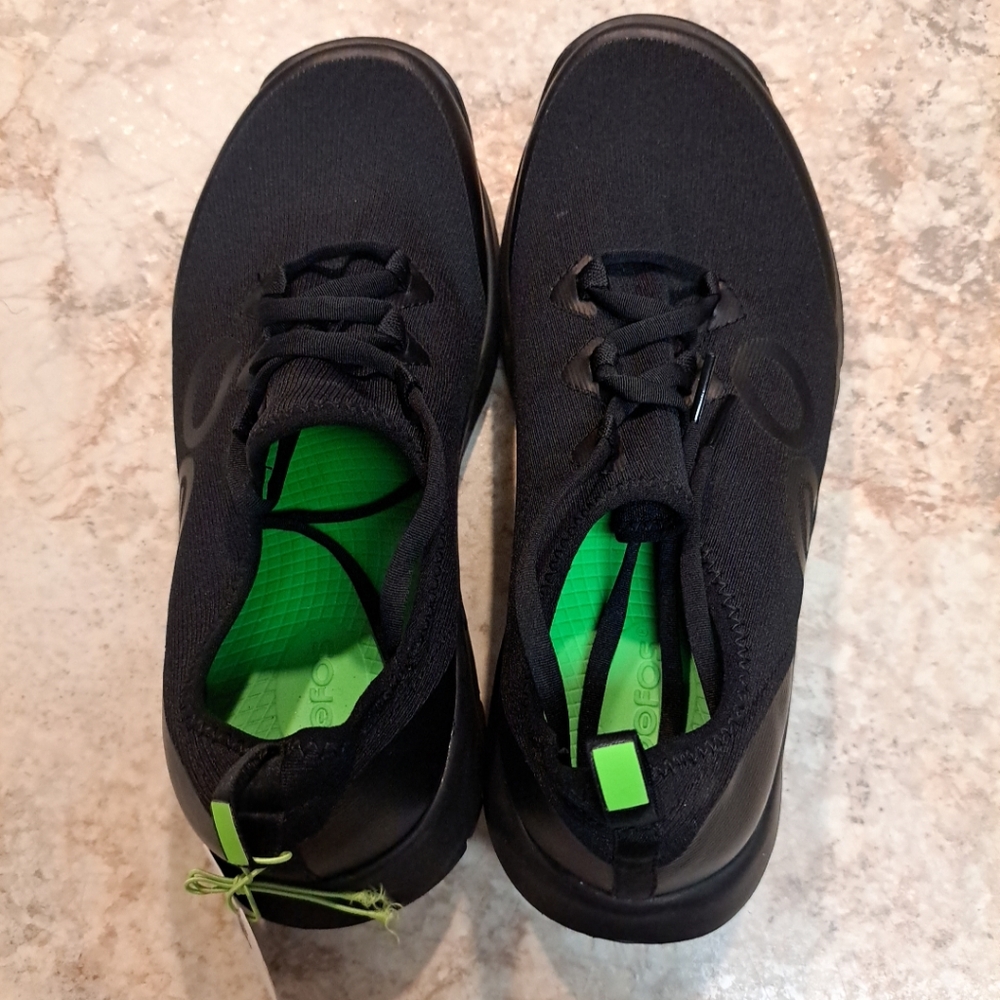 Oofos OOMG Sport LS Low Comfort Shoes Men's size 9 Black Textile NWT